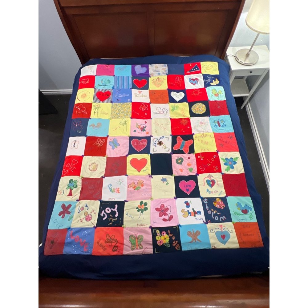 Vintage Hand Quilted Love Theme Full Size Quilt